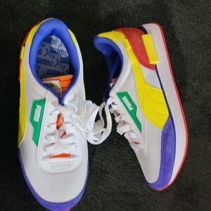 7C- PUMA‎ FUTURE Rider x Animal Crossing New Horizons 2021